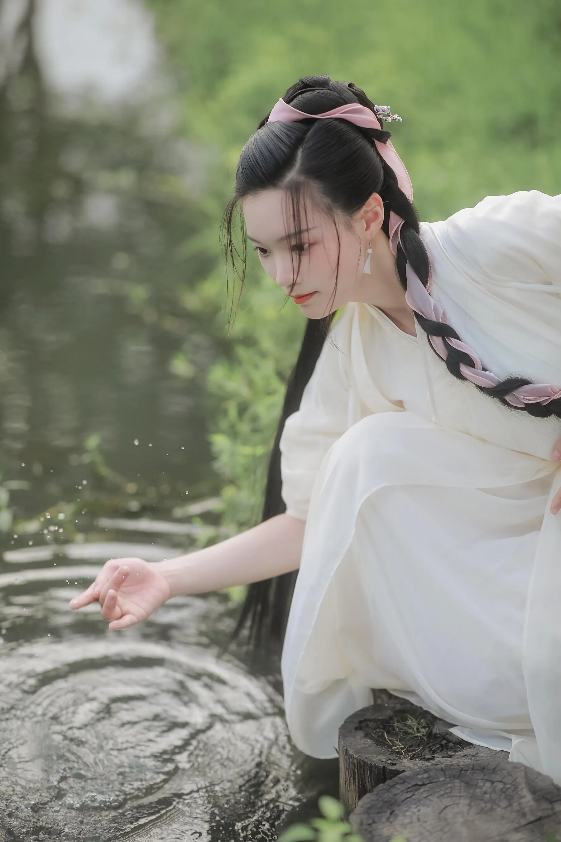 [艺图语] 2022.05.29 采药医女 静沅 [28P]插图1